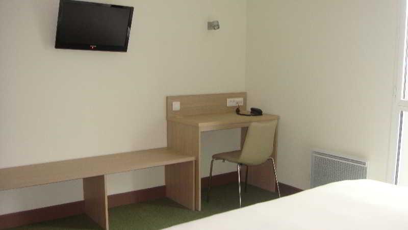 The Originals Access, Hotel Cholet Gare Eksteriør billede